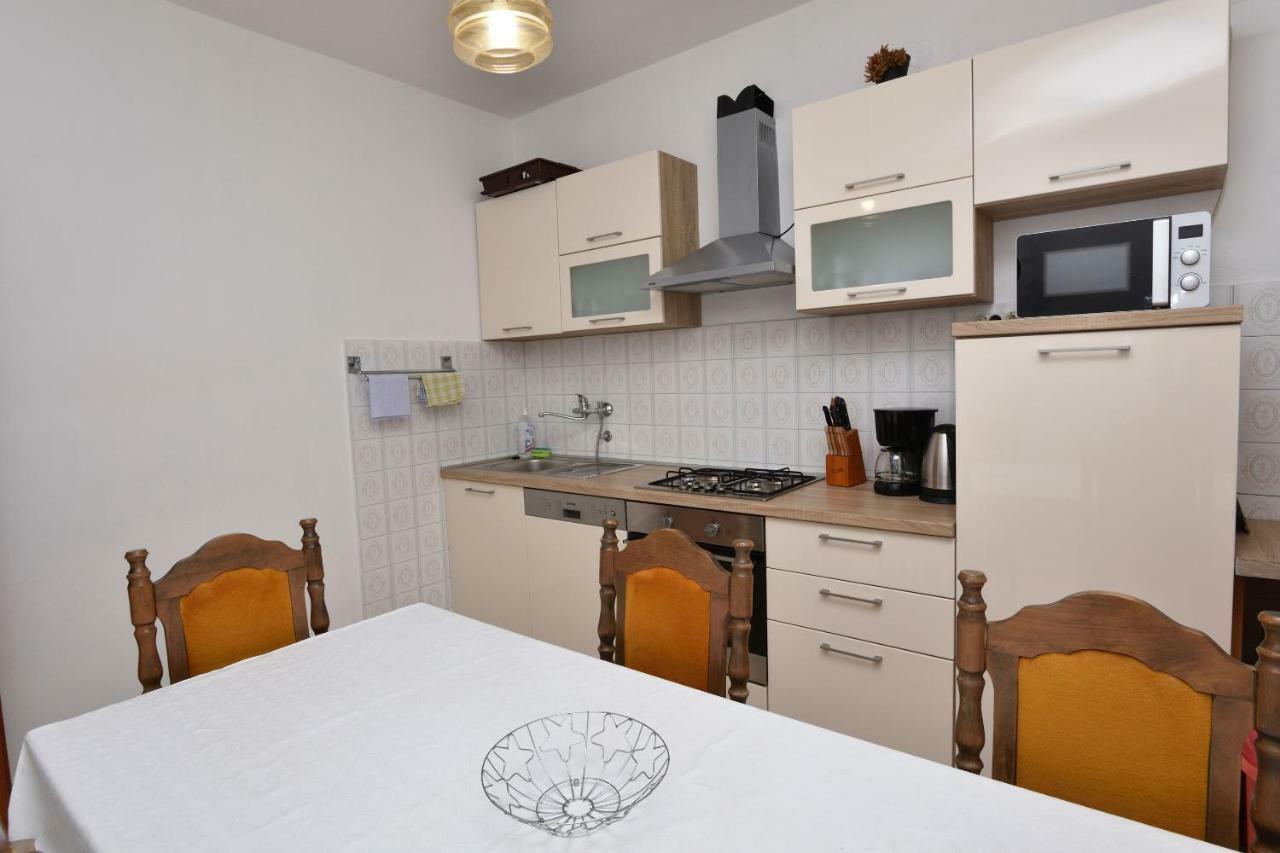 Apartments Jere Proto Primošten Exterior foto
